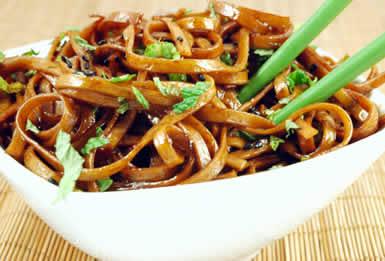 http://1.bp.blogspot.com/_9f8xwh8RVMY/Sp_neawSXJI/AAAAAAAAANg/cfNf4WNZKbA/s400/chinese_food3.jpg