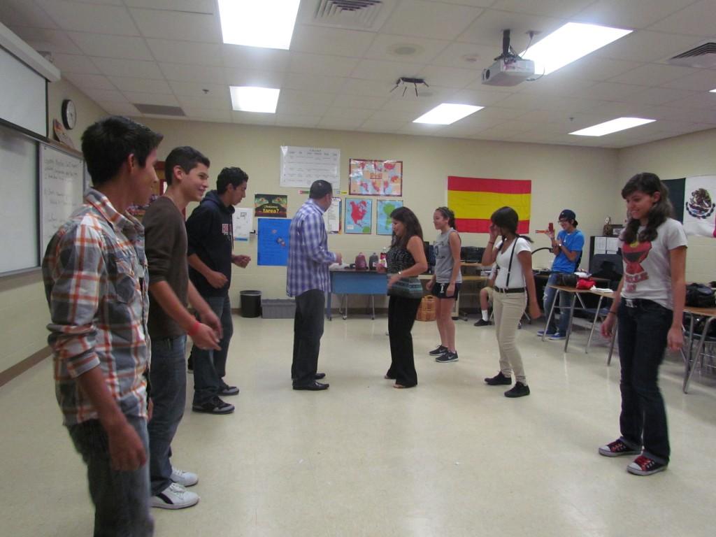 Spanish Club Hosts Salsa Dance