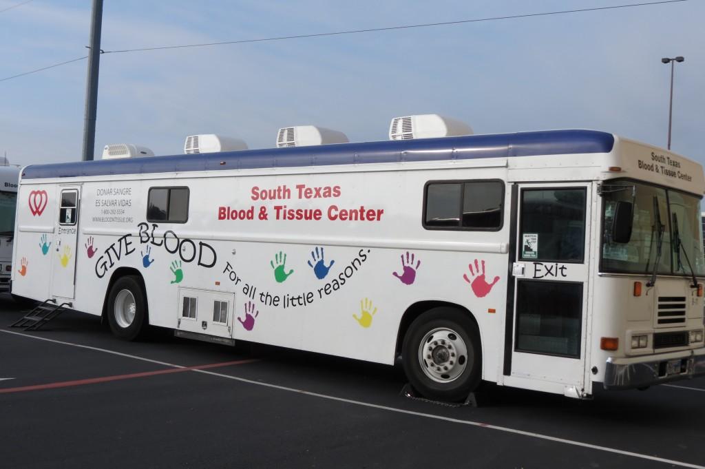 Student Council Hosts Twilight-Themed Blood Drive