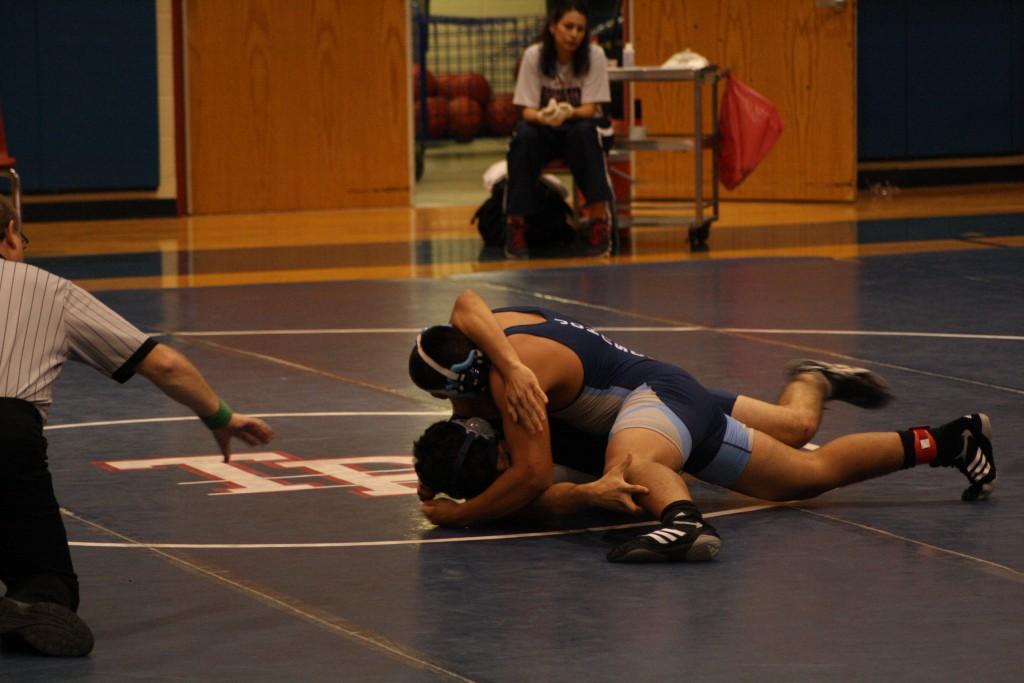 10 Wrestlers Bound for Region