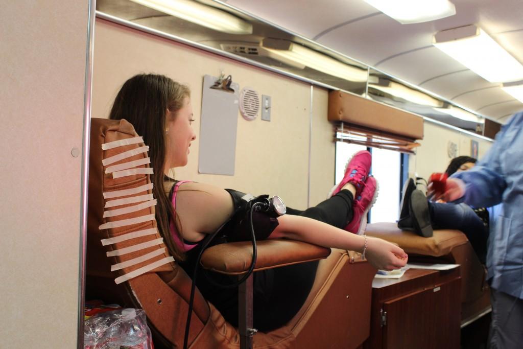 Students, staff, donate blood