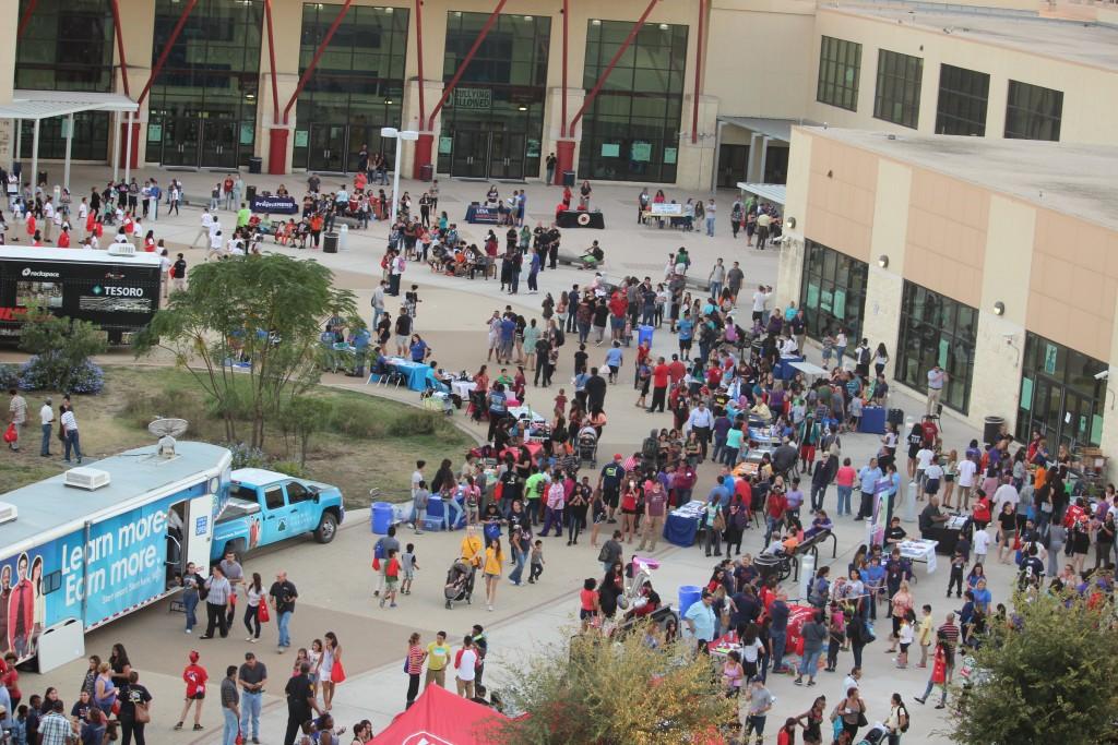 School hosts more than 2000 at National Night Out