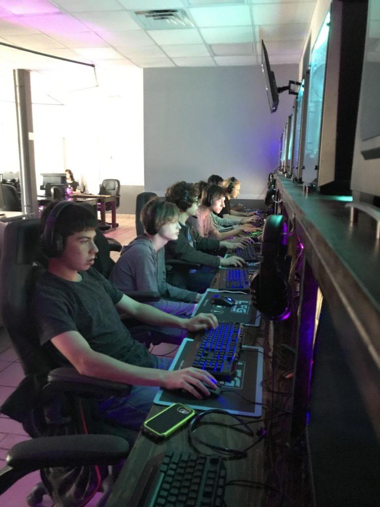 Roosevelt Esport club joins HSEL